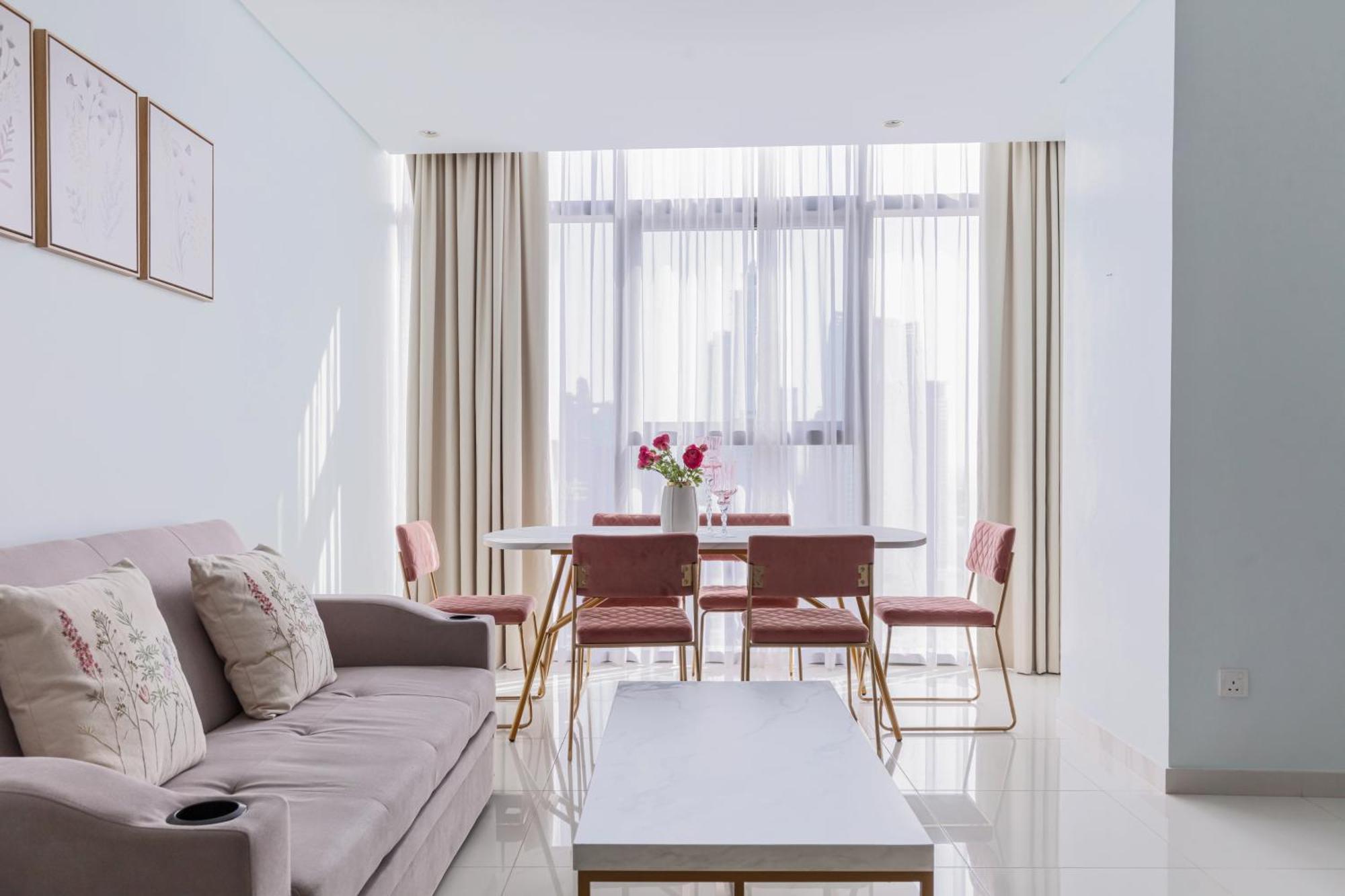 Unique 2br With Infinity Pool View On Burj Khalifa * Dubai