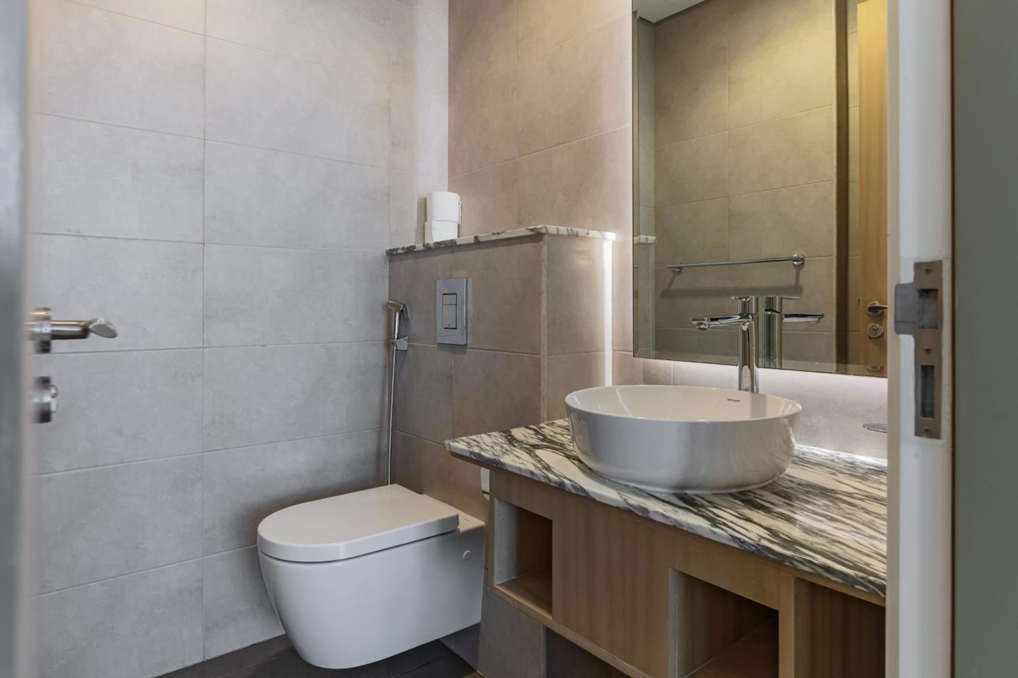 Unique 2br With Infinity Pool View On Burj Khalifa *